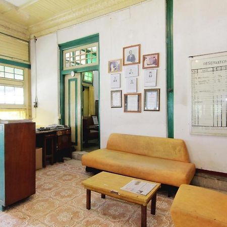 Vogels Hostel Yogyakarta Eksteriør bilde